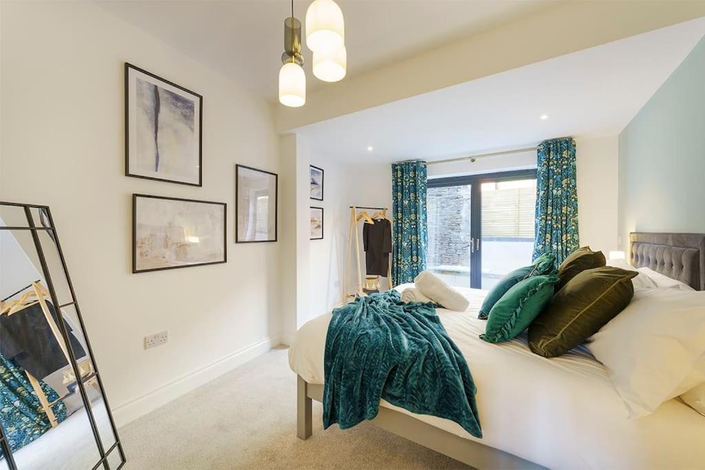 Bressingham - 2 Bedroom Luxury Apartment By Mint Stays Bristol Exterior photo